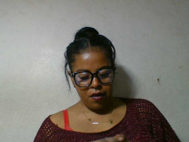 Barbie12 live cam on BongaCams