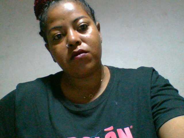 Barbie12 live cam on BongaCams