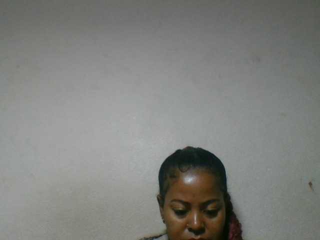 Barbie12 live cam on BongaCams