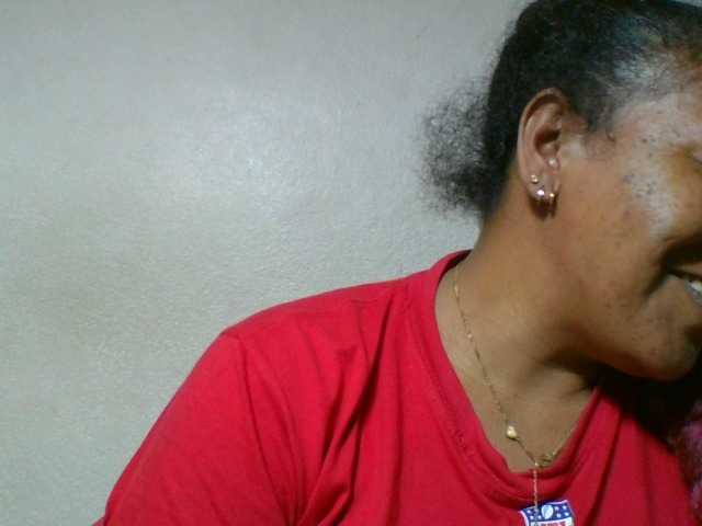 Barbie12 live cam on BongaCams