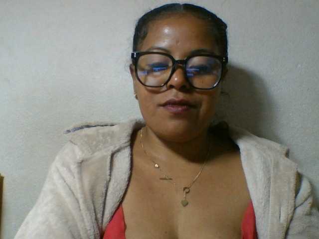 Barbie12 live cam preview
