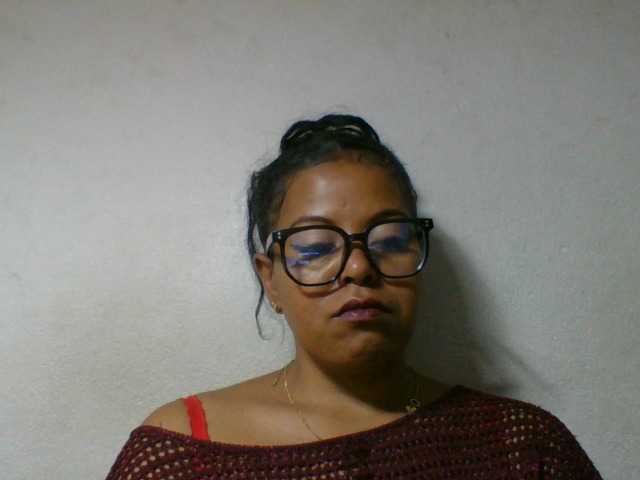 Barbie12 live cam on BongaCams