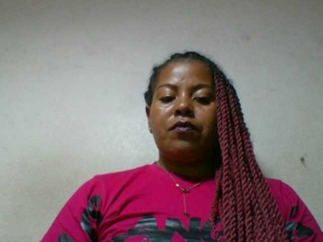 Barbie12 live cam on BongaCams