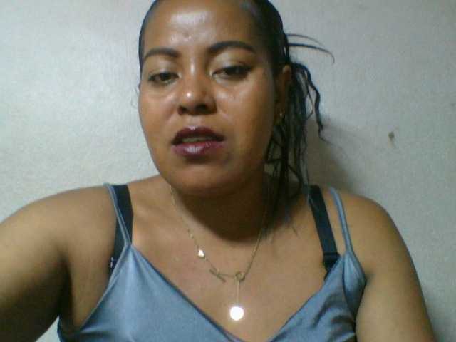 Barbie12 live cam preview