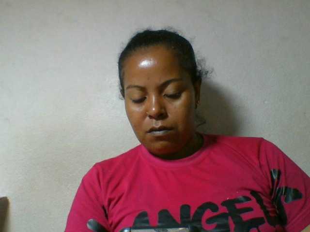 Barbie12 live cam on BongaCams