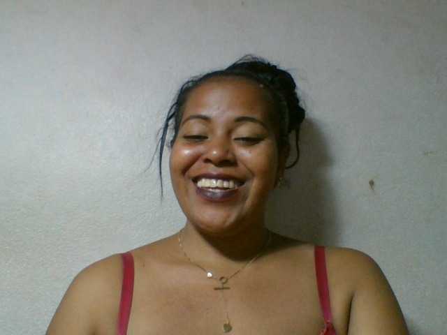 Barbie12 live cam on BongaCams