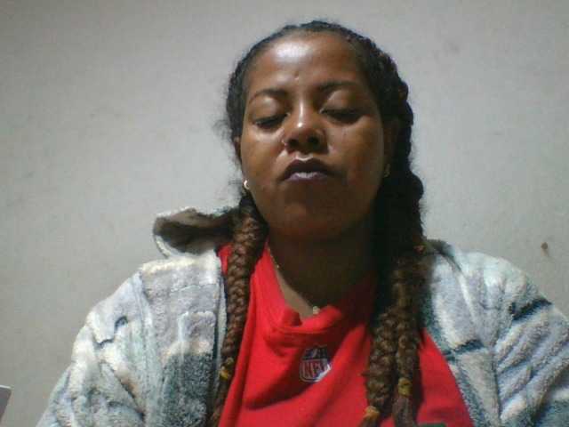 Barbie12 live cam on BongaCams