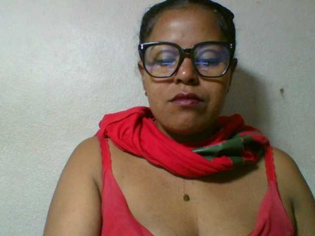 Barbie12 live cam on BongaCams