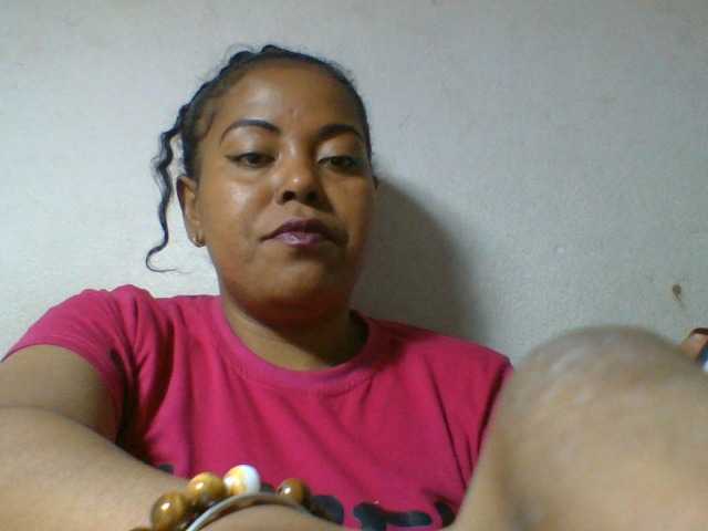 Barbie12 live cam on BongaCams
