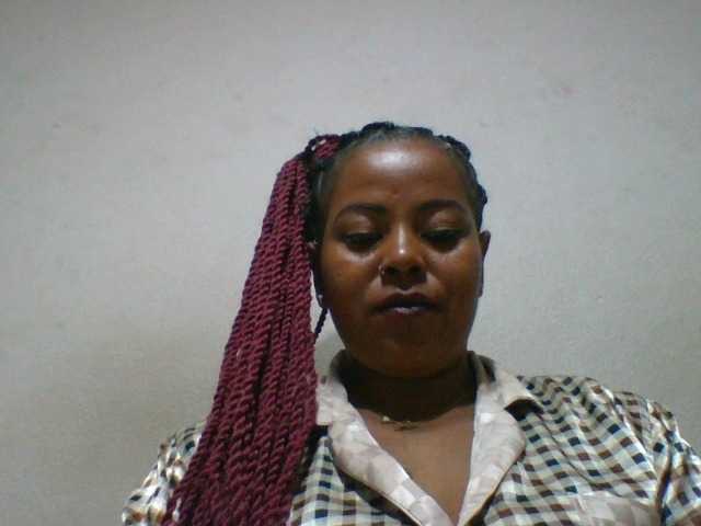 Barbie12 live cam on BongaCams
