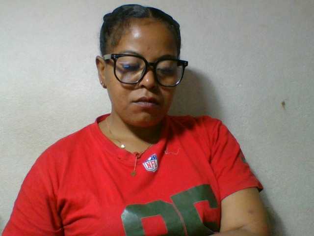 Barbie12 live cam on BongaCams
