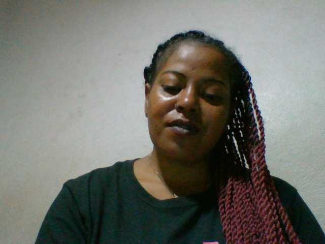 Barbie12 live cam on BongaCams
