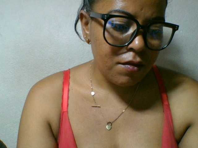 Barbie12 live cam on BongaCams