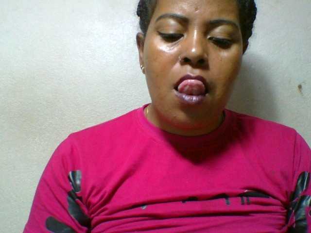 Barbie12 live cam on BongaCams