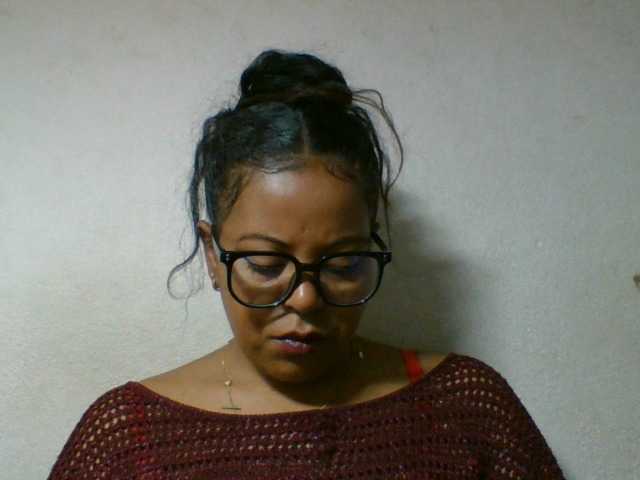 Barbie12 live cam on BongaCams