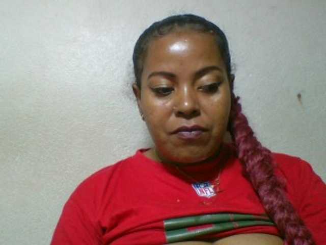 Barbie12 live cam on BongaCams