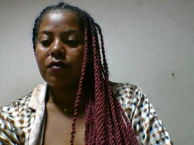 Barbie12 live cam on BongaCams