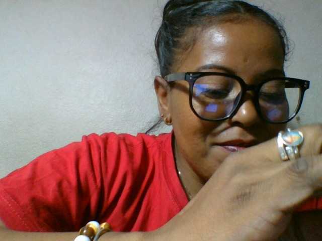 Barbie12 live cam on BongaCams