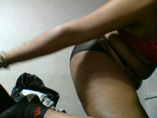 Camgirl Barbie12 sur Bongacams