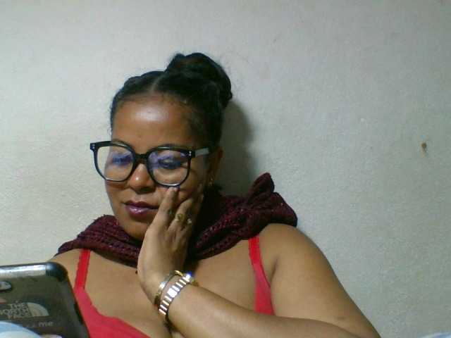 Barbie12 live cam on BongaCams