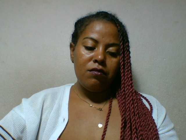 Barbie12 live cam on BongaCams