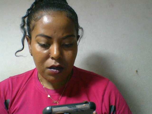 Barbie12 live cam on BongaCams