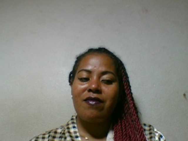 Barbie12 live cam on BongaCams