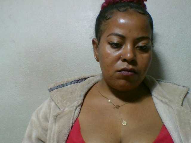 Barbie12 live cam on BongaCams