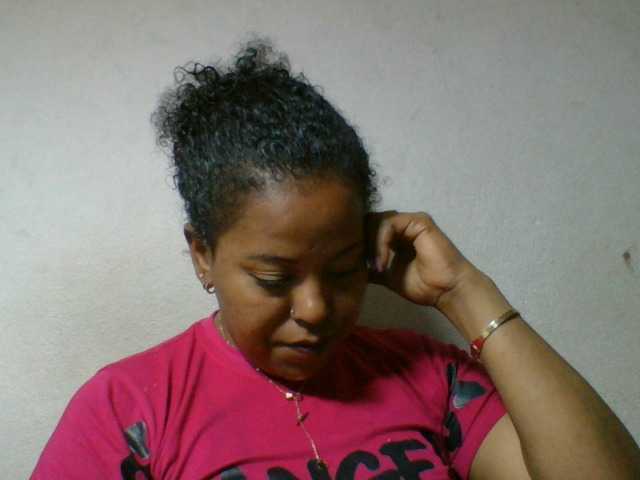 Barbie12 live cam on BongaCams
