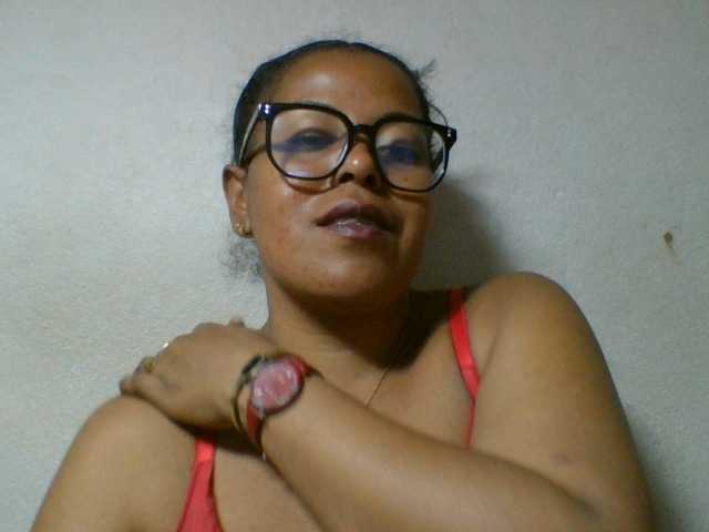 Barbie12 live cam on BongaCams