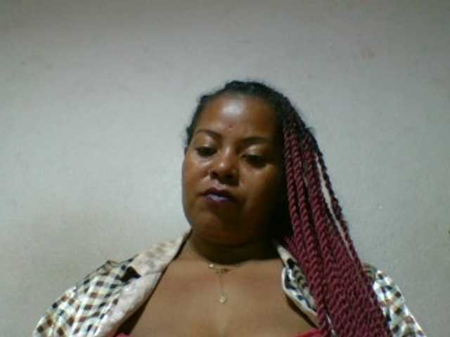 Barbie12 live cam on BongaCams
