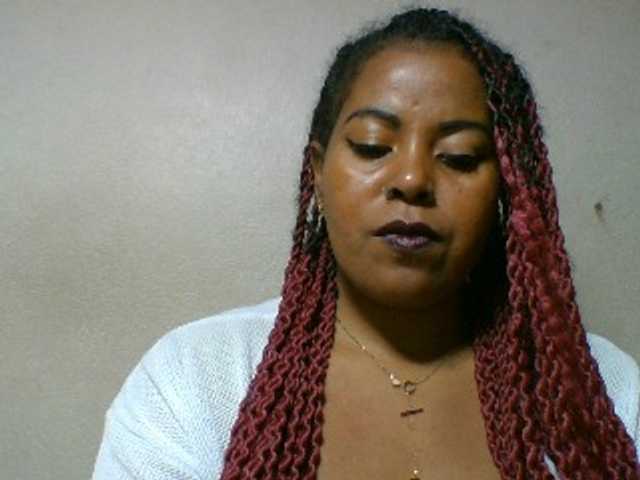 Barbie12 live cam on BongaCams