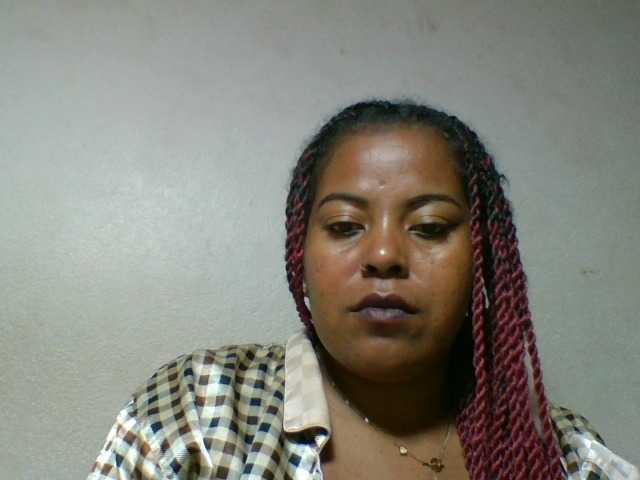 Barbie12 live cam on BongaCams