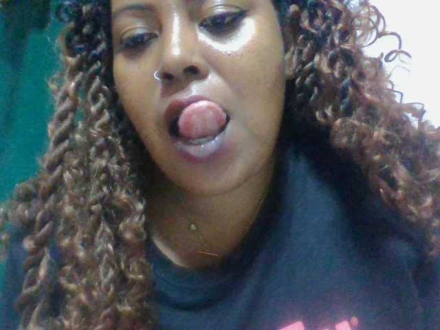 Barbie12 live cam pe BongaCams