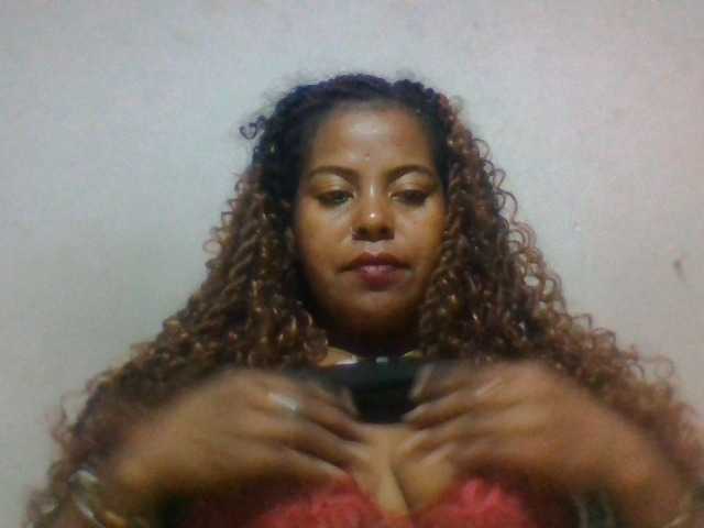 Barbie12 live cam on BongaCams