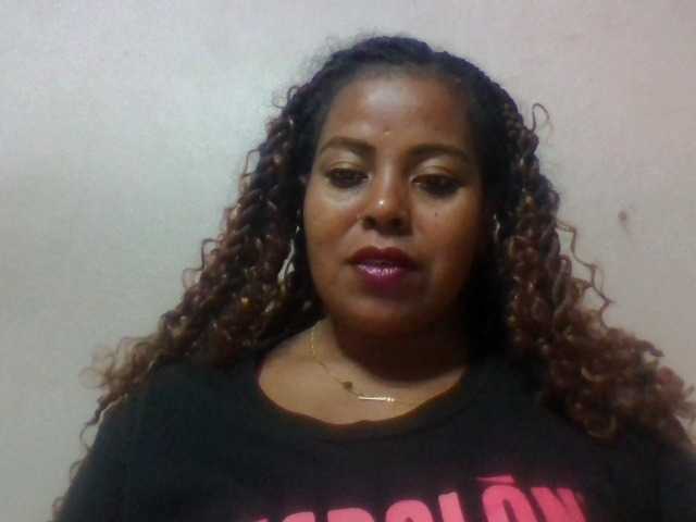 Barbie12 live cam on BongaCams