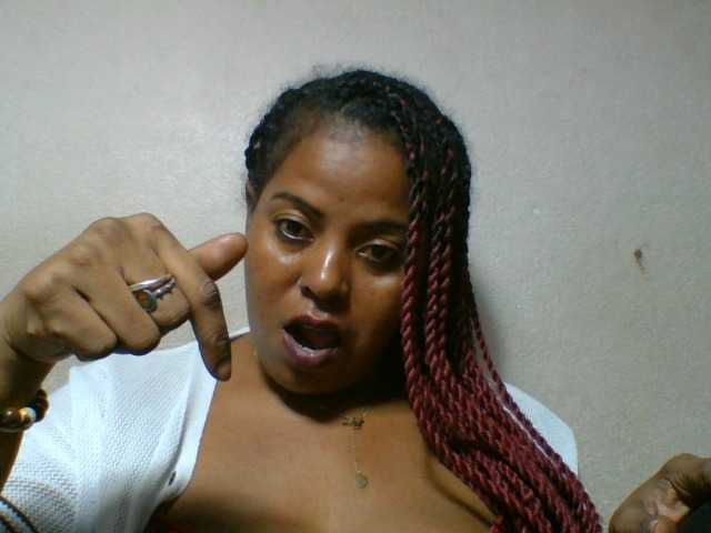 Barbie12 live cam on BongaCams