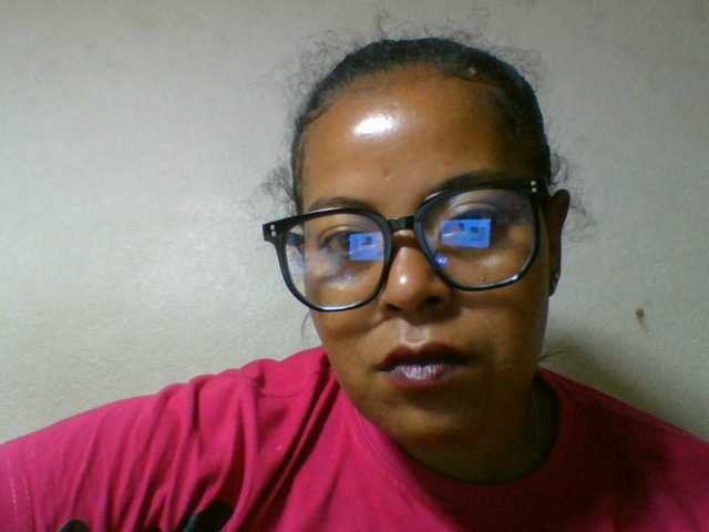 Barbie12 live cam on BongaCams