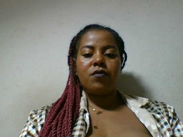 Barbie12 live cam on BongaCams