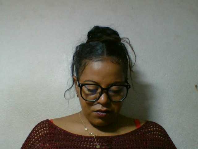 Barbie12 live cam on BongaCams