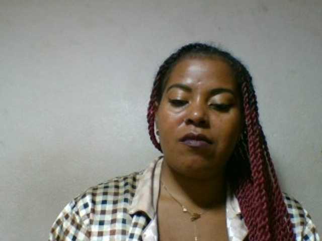 Barbie12 live cam on BongaCams