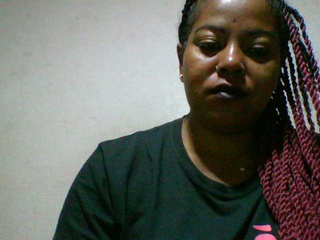 Barbie12 live cam on BongaCams