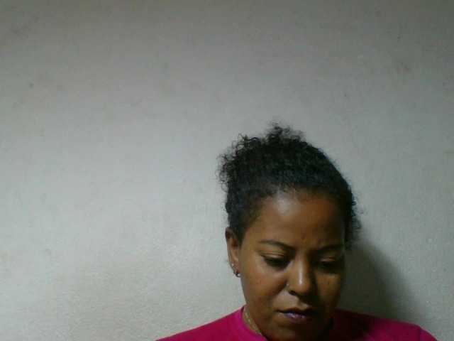 Barbie12 live cam on BongaCams