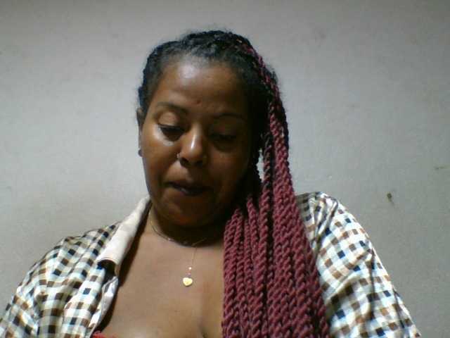 Barbie12 live cam on BongaCams