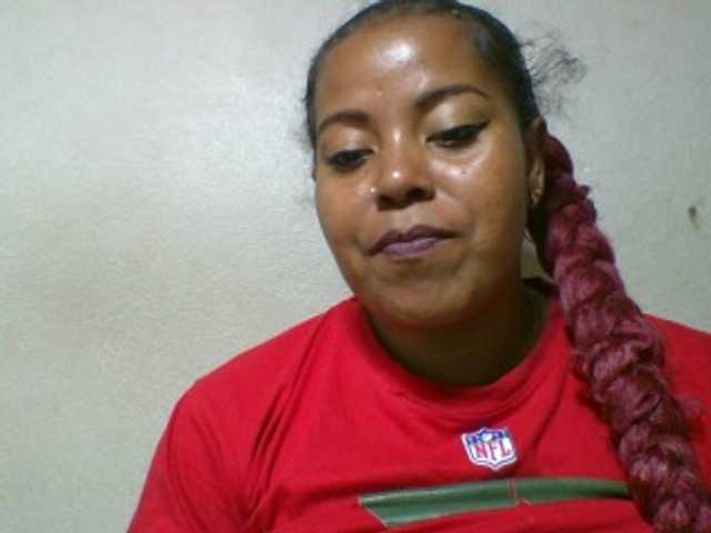 Barbie12 live cam on BongaCams