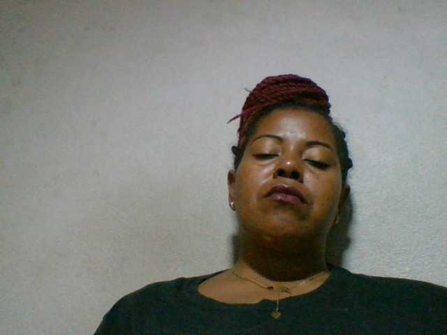 Barbie12 live cam on BongaCams