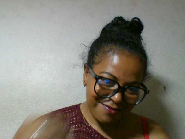 Barbie12 live cam on BongaCams