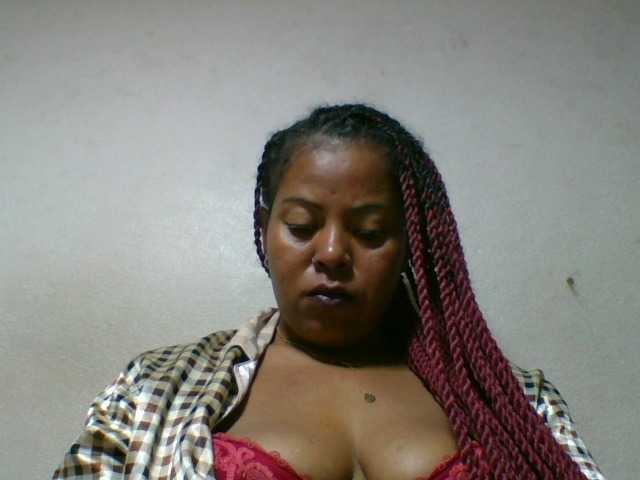 Barbie12 live cam on BongaCams