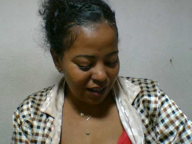 Camgirl Barbie12 sur Bongacams