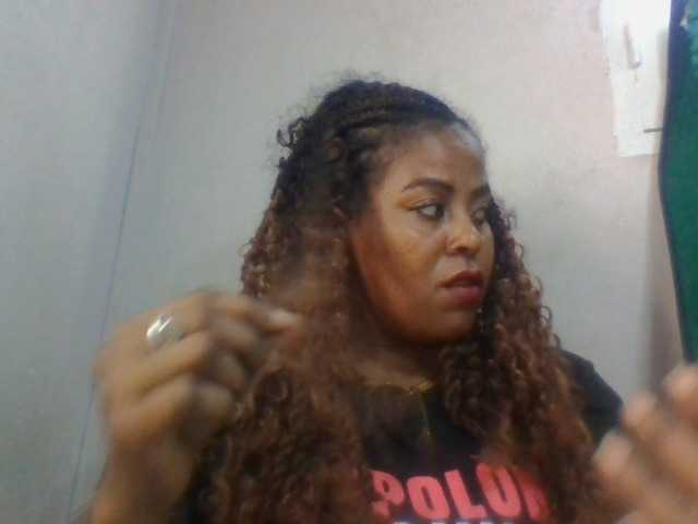 Barbie12 live cam on BongaCams